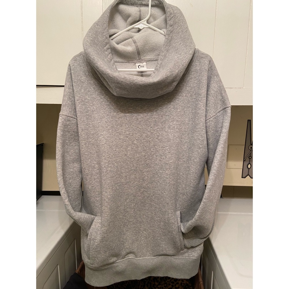 Zyia Active Oh So Soft Heathered Grey Hoodie